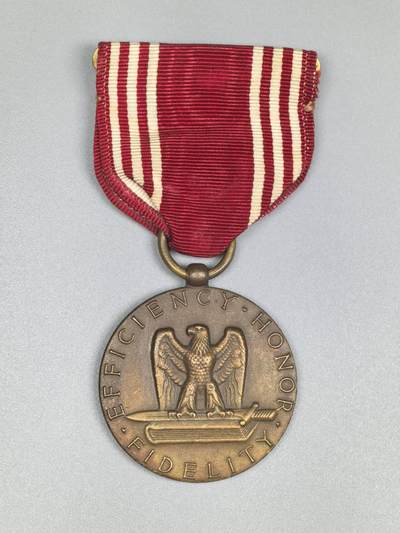 小驴勋章奖章收藏3月21日周六晚六点拍卖（珍爱和平，收藏战争，铭记历史，勿忘国耻，忠党爱国。有偿代拍，送拍规则在简介最后，参拍须阅读规则后再参拍，关系到运费包装发货时效真假辨别等关键信息，拍卖时不再发原图，看大图店主微信码在拍卖店铺介绍里） - 美国陆军良好行为奖章