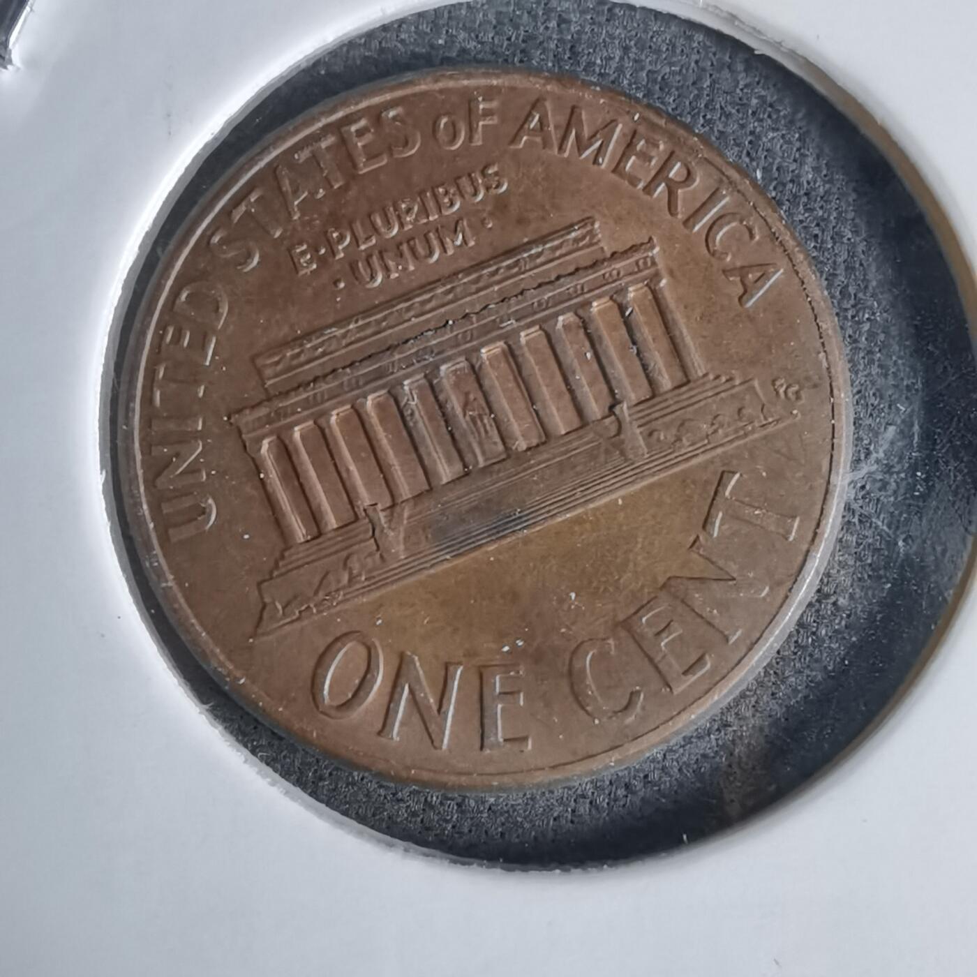 沼泽如烟--第1027场 美国2001年一分