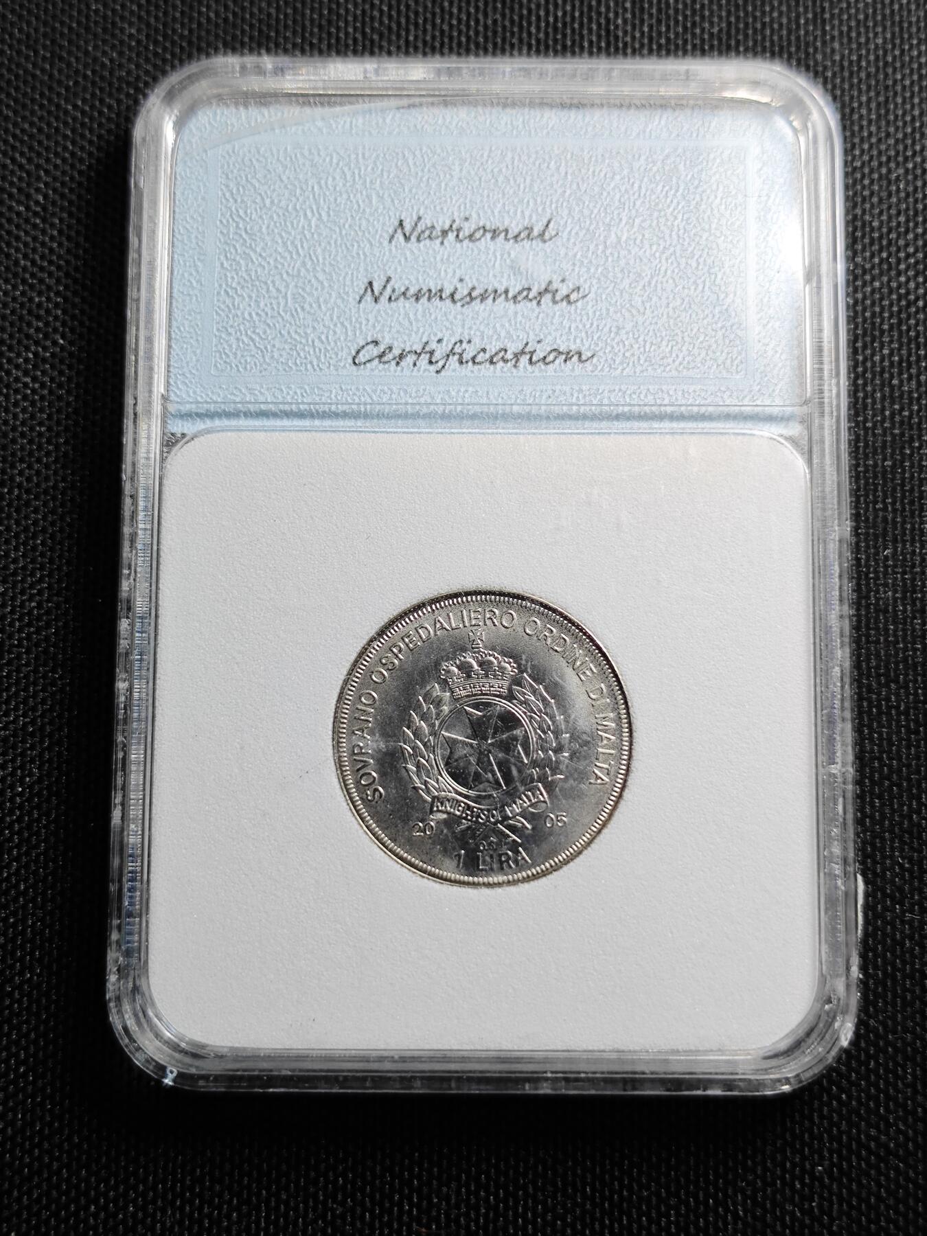 KK钱币收藏小铺   套币专场 2月预留时间 周末发货  马耳他骑士团 2005年梵蒂冈教皇纪念币 