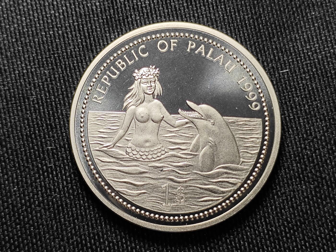 KK钱币收藏小铺   套币专场 2月预留时间 周末发货  1999帕拉1元彩色纪念币 美人鱼