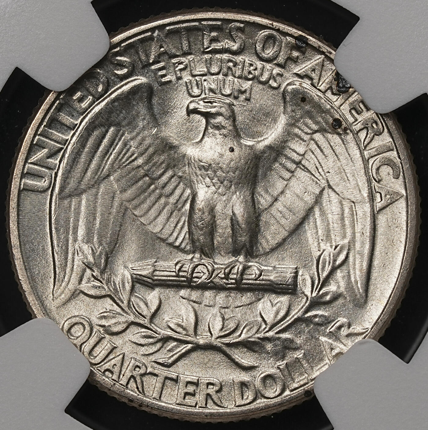 修遠堂世界钱币第108期 NGC MS64 1940年美国25美分银币