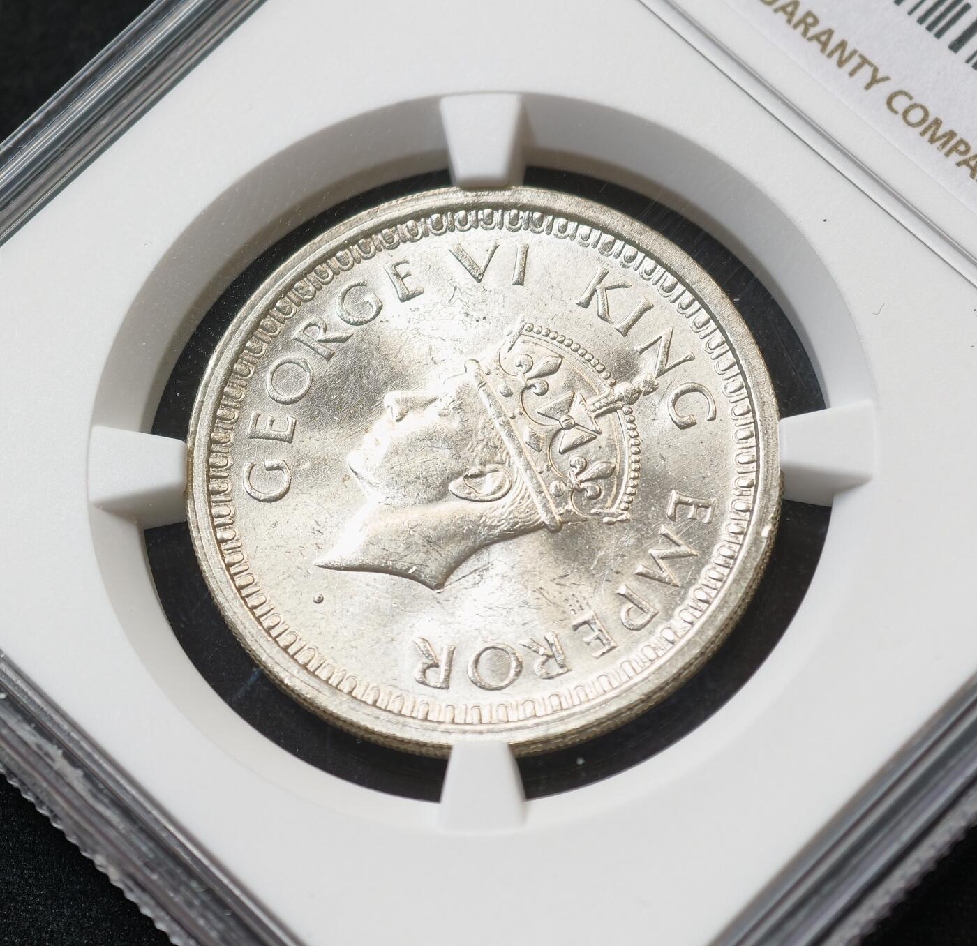 甄臻铺-世界币章拍卖（第55期），3月28日甄品场（直播拍卖）拍品征集中，送拍享返佣金等优惠多多