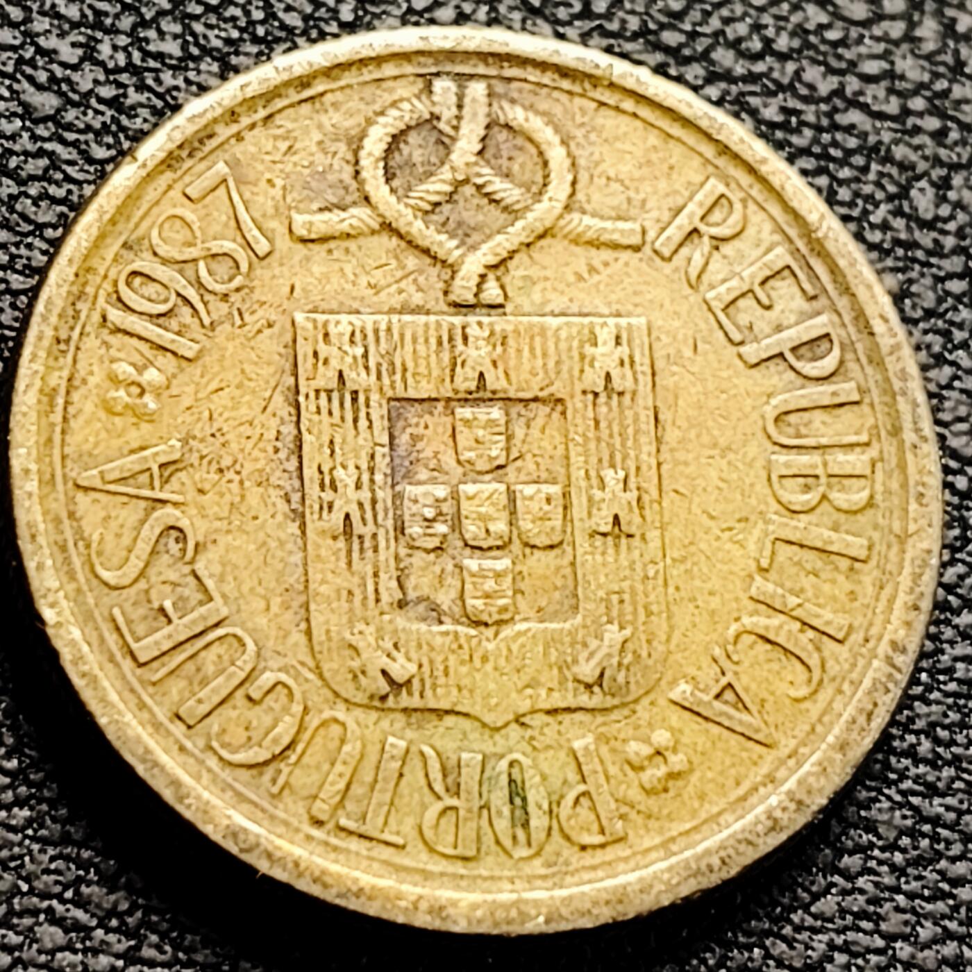 泉币菌-第214场-拍品多 请提前出价（工作最近较忙 发货不及时，望理解） 。