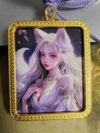 阳大大卡牌拍卖第105期（持续收拍品，周五晚上九点截拍，进群福利早知道） - 【手绘唐卡】尼泊尔大师纯手工 手绘唐卡九尾狐仙 随身挂带 防小三 桃花利器