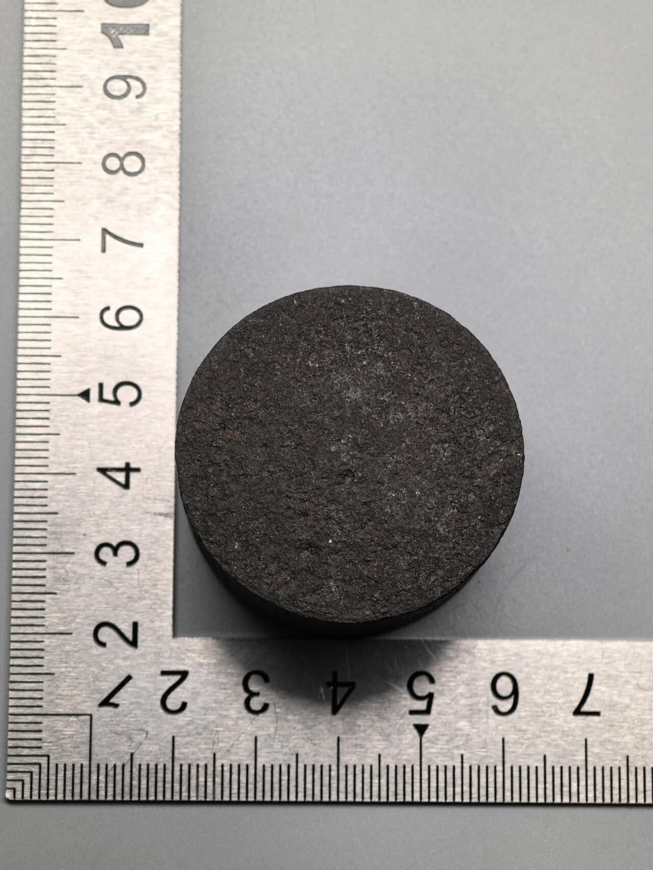 小驴勋章奖章收藏3月21日周六晚六点拍卖（珍爱和平，收藏战争，铭记历史，勿忘国耻，忠党爱国。有偿代拍，送拍规则在简介最后，参拍须阅读规则后再参拍，关系到运费包装发货时效真假辨别等关键信息，拍卖时不再发原图，看大图店主微信码在拍卖店铺介绍里） 画家喜欢的那个符号徽章的原模具，最后两图为实例，半斤重