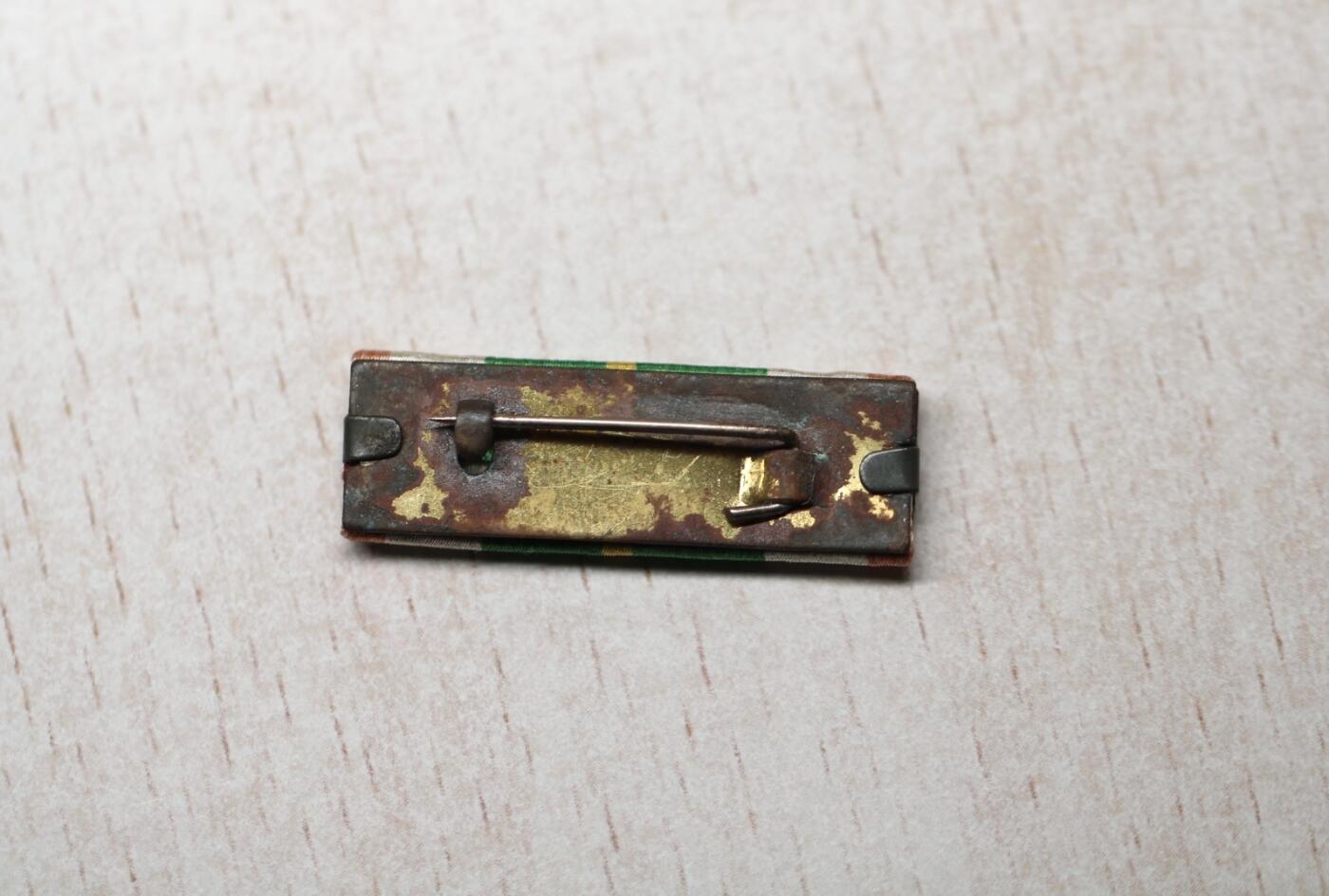 大猫徽章拍卖 第290期 朝鲜🇰🇵一级自由独立勋章 50年代 略章