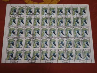 橙子收藏第六期 - 1989年苏联邮政发行的「历史古迹」系列整版盖销邮票，主题聚焦列宁格勒（现圣彼得堡）标志性历史建筑，整版50枚完整保留莫斯科邮政戳记，是苏联末期城市文化与集邮史的珍贵遗存。