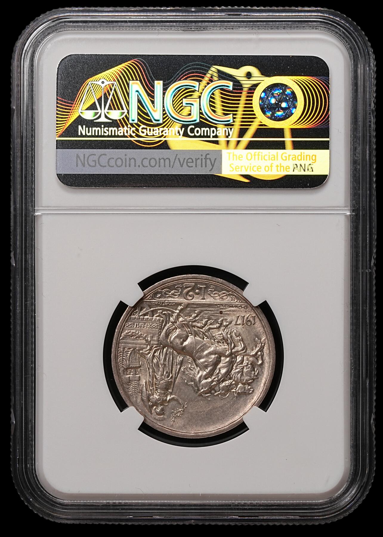 修遠堂世界钱币第108期 NGC AU58 1917年意大利马车2里拉银币 较少见年份