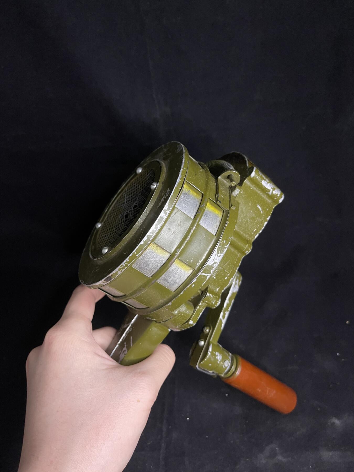 红藏专场 六七十年代军用防空警报器能正常使用