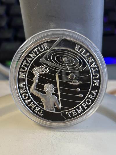 第194期拍卖 - 基里巴斯和萨摩亚1997-2000年千禧年分割纪念银币，925银，1盎司