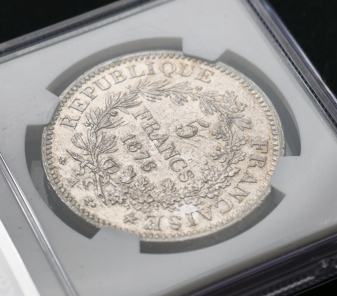 甄臻铺-世界币章拍卖（第55期），3月28日甄品场（直播拍卖）拍品征集中，送拍享返佣金等优惠多多