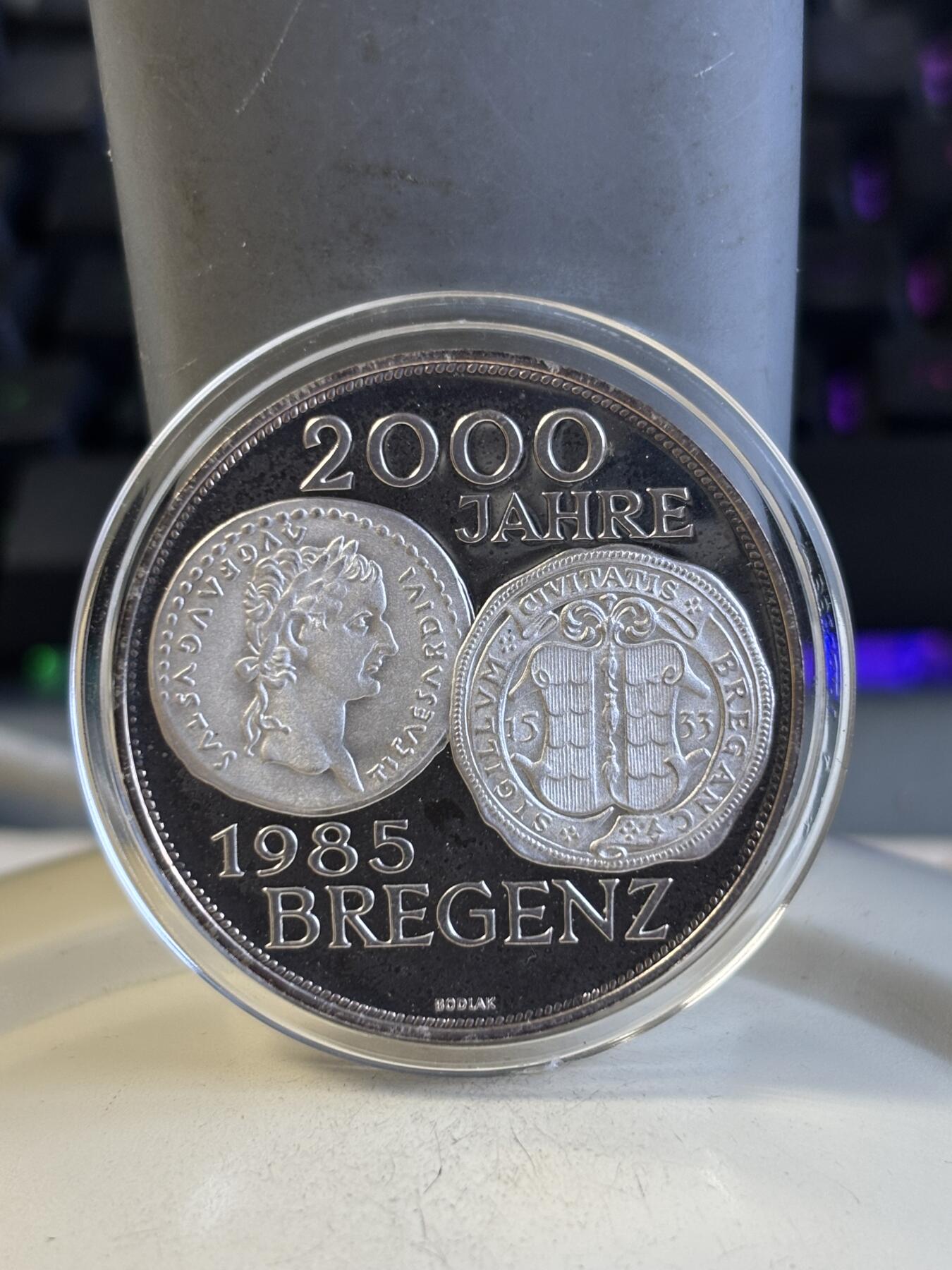 第194期拍卖 获奖币奥地利1985年布雷根茨1200周年精制纪念银币，24克，925银，发行112200枚，有氧化