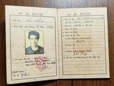 蜀地medal徽章收藏 春季精品拍场 - 越南军人证 武超 受过高中教育 新兵结训后编入447步兵团 在该团最终晋升为下士班长，在该团执行过战斗任务攻入柬埔寨 打击波尔布特红色高棉政权 该团为最先攻入柬埔寨的先头部队之一，就是打击红色高棉的越南军队，随后1981年末转入富润县当预备役