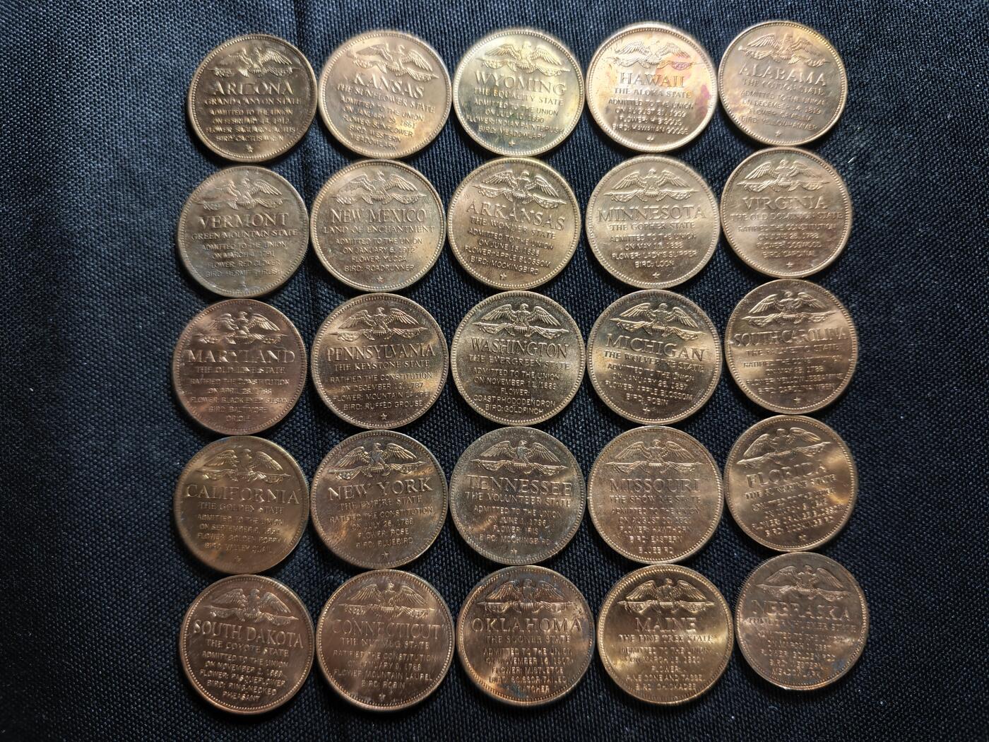 KK钱币收藏小铺   套币专场 2月预留时间 周末发货  美国洲纪念章50枚一组