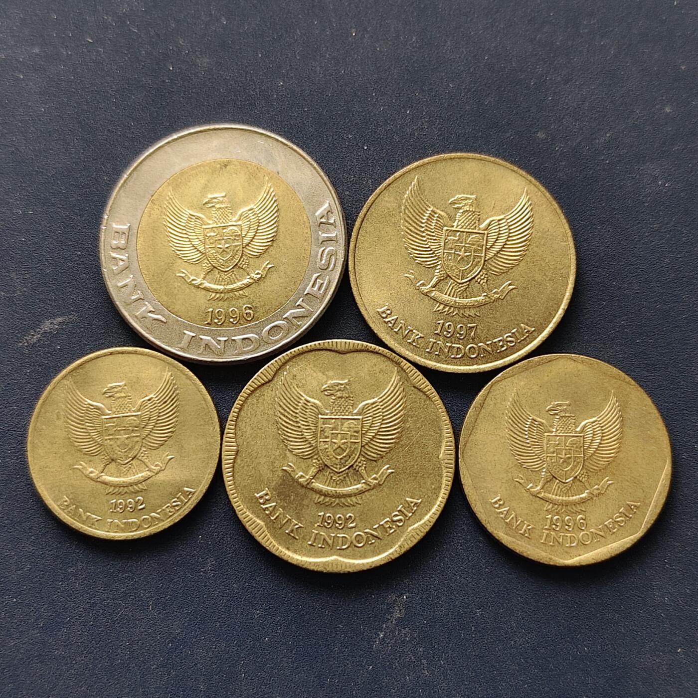 【全场包邮】纯粹捡漏拍514场 印度尼西亚1992-1997年5枚套币