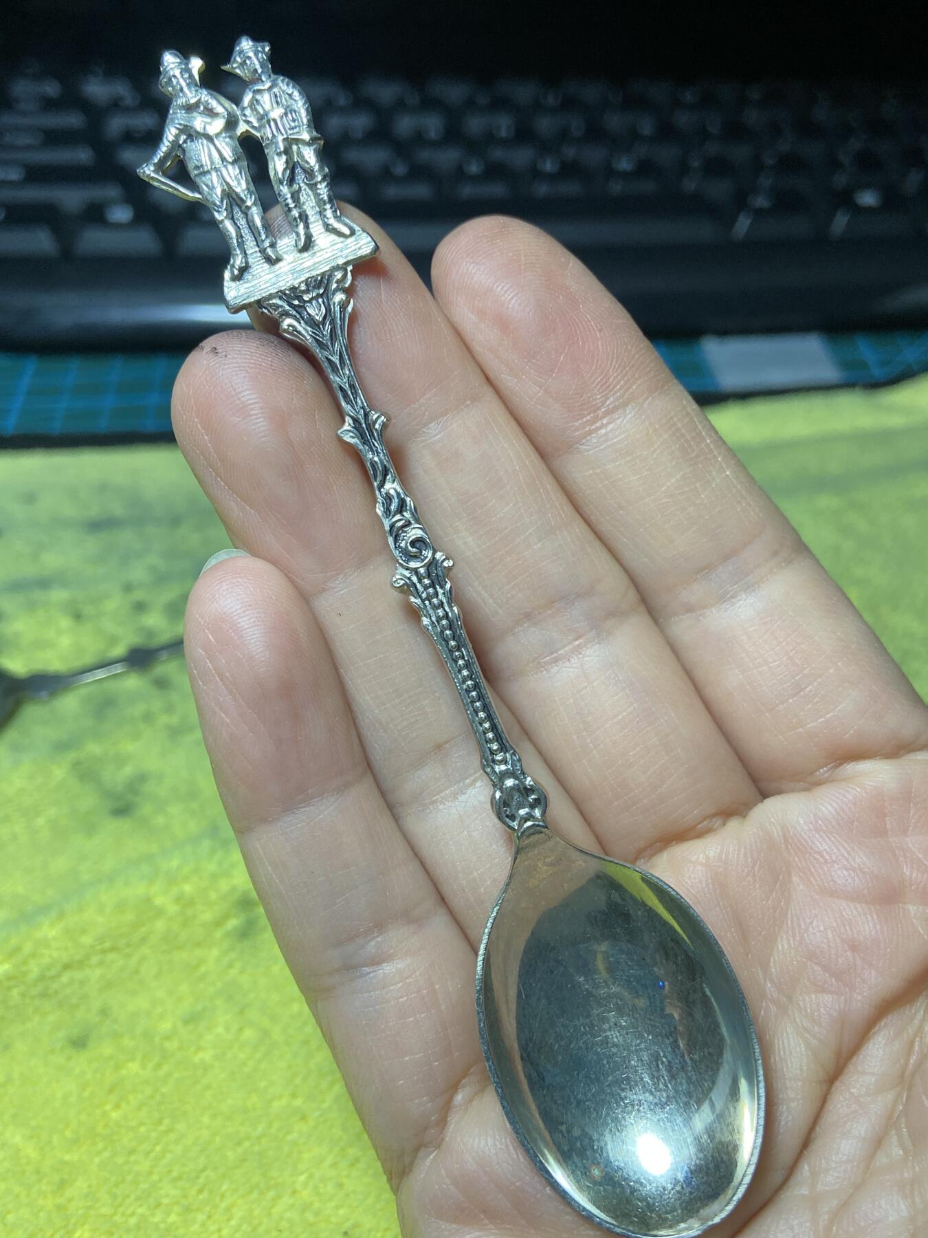 2026年第三十七场(总第二百零六场）德紧纸币特拍场(佣金3%，最低1元) 骑士形状勺柄咖啡勺