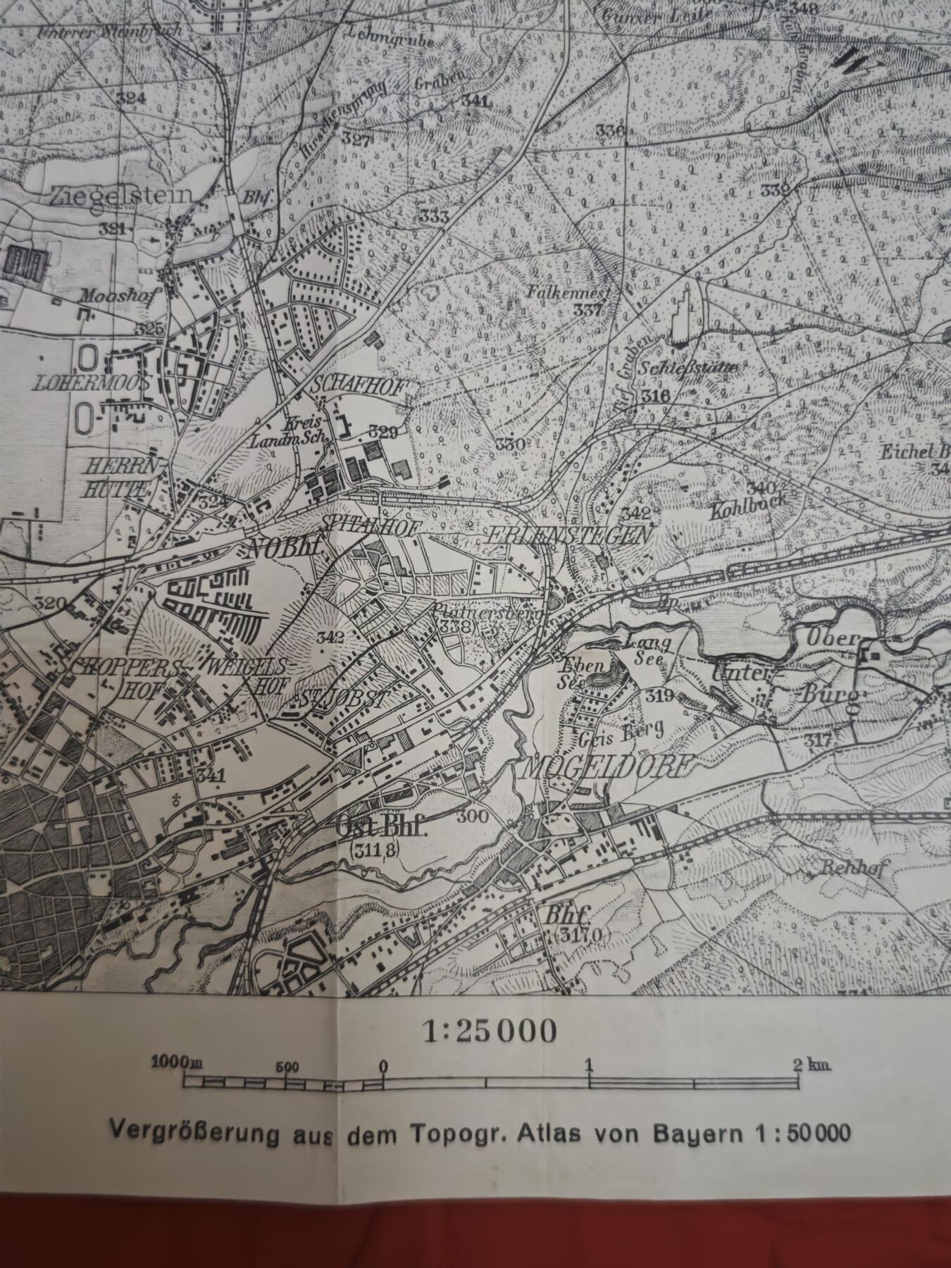 橙子收藏第六期 1940年德国巴伐利亚州纽伦堡地区军用纳粹官方测绘的高精度军用地形图，是二战前期德国军事地理的珍贵实物文献。