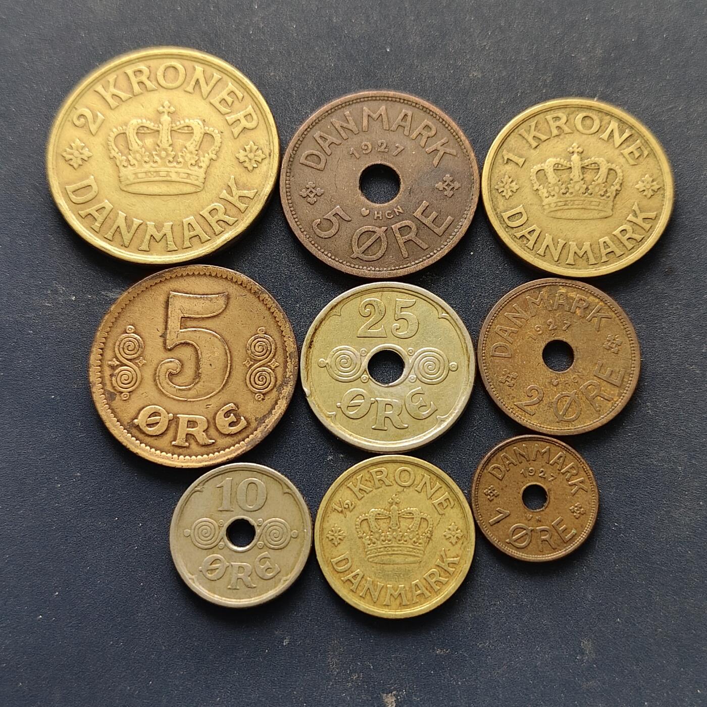 【全场包邮】纯粹捡漏拍514场 丹麦1917-1927年克里斯蒂安十世9枚套币