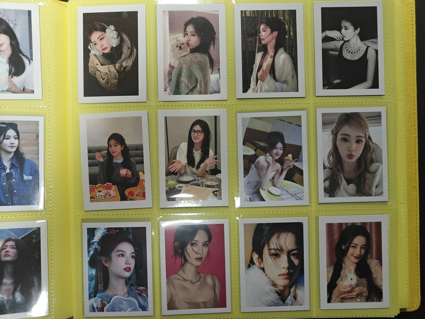 天玑星卡拍第181期《3.26周四截拍》持续收拍收评中 满赠卡需备注 明星小卡186张 宝可梦十二宫固定页卡册一本