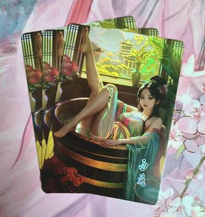 龙虎卡牌-七九场（满200元包邮，无佣金，每周六结拍，欢迎送拍） - 折光彩闪3张 鸡腿佳人录 西施 三渐变一套（最后一张很艺术）