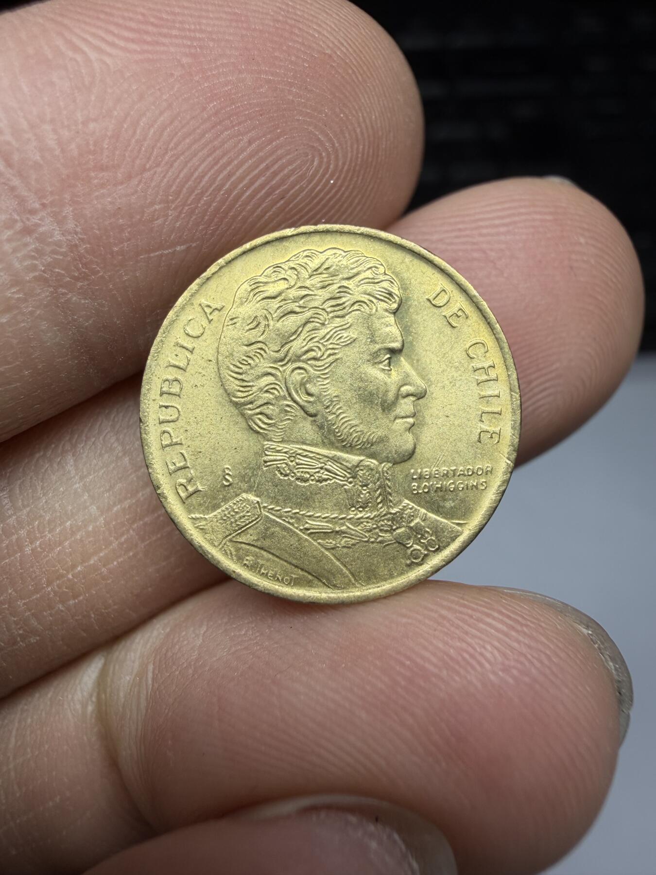 2026年集古藏今外币拍卖第三期-第6场—（总第316拍），可以寄存60天，满160元包邮。 1991年智利1比索