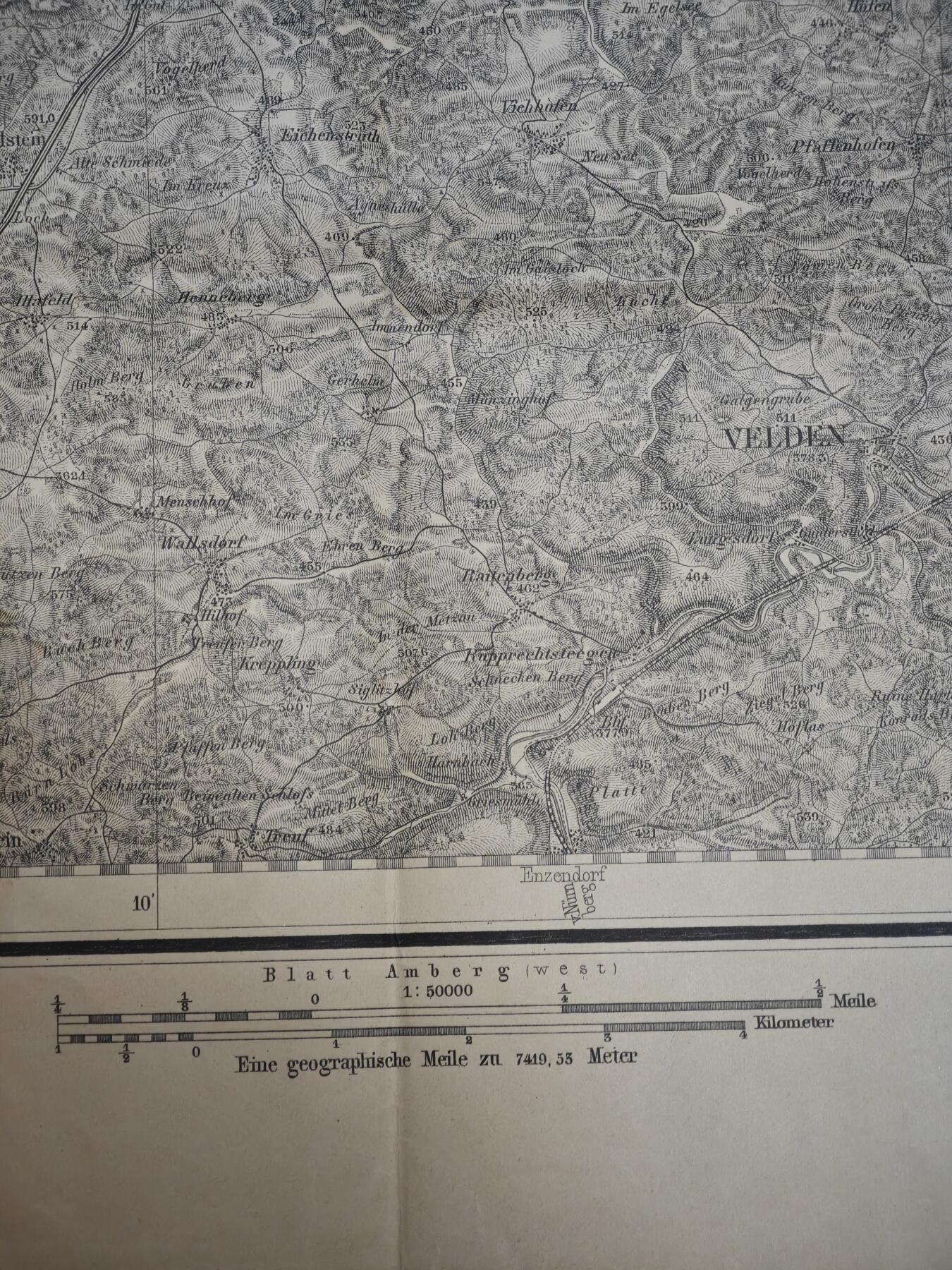 橙子收藏第六期  1881年巴伐利亚 佩格尼茨（西部）地形图  高精度地形图，既承载了19世纪末德国测绘科学的成就，也烙印了纳粹时期的军事扩张痕迹，更见证了二战末期盟军解放南德的历史进程，兼具地理、军事与文物三重价值。   