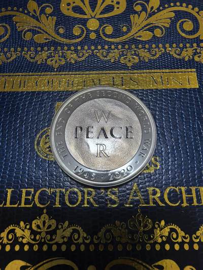 长老汇马年精选第十二场拍卖 - 2020英国二战结束75周年5英镑精制银币，28.28克925银，限量版