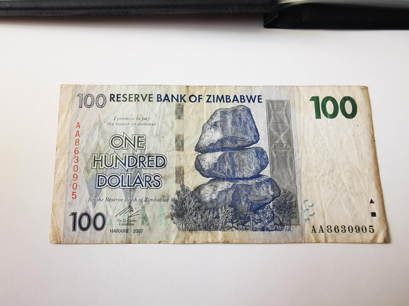 零零发流通品外国纸币拍卖 无佣金 津巴布韦100AA冠