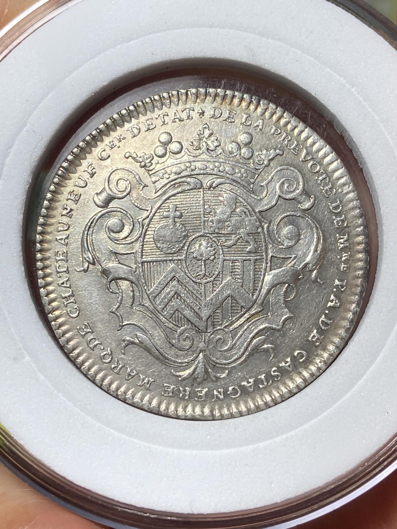 2026年第三十七场(总第二百零六场）德紧纸币特拍场(佣金3%，最低1元) 1721年法国巴黎市政长官就职银质纪念代币，直径29mm，重7.5克。(皮埃尔-安托万·德·卡斯塔涅尔（Pierre-Antoine de Castagnère, 1670-1738），法国路易十五时期的贵族、政治家，1721-1722年担任巴黎市政长官，同时兼任国务顾问，是旧制度下巴黎的最高行政长官，负责市政管理、商业监管与城市防务。)