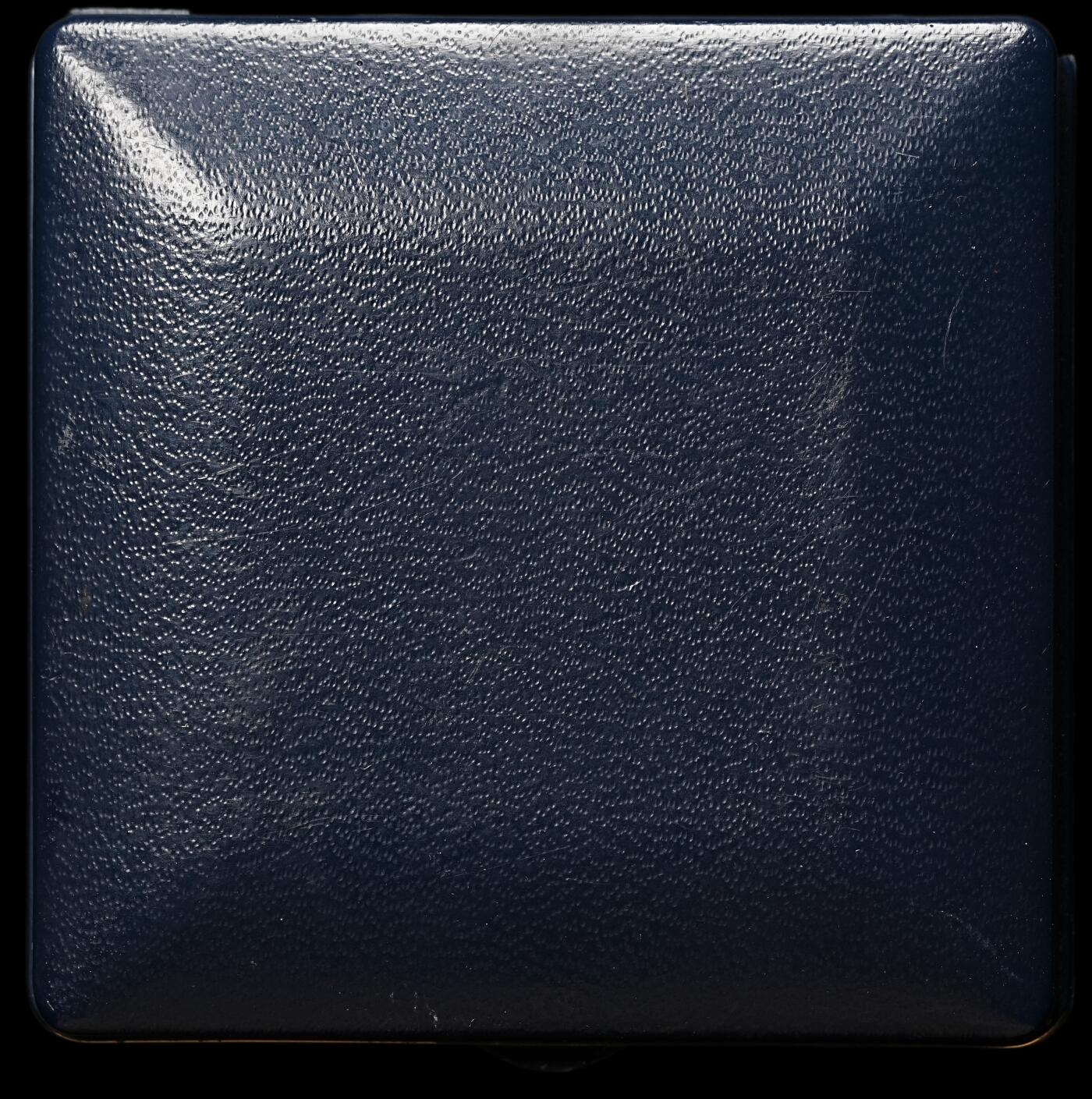 修遠堂世界钱币第108期  比利时 Aubry Frères 公司 50 周年纪念银章（1917-1967），33.41mm，15.05g，900银标