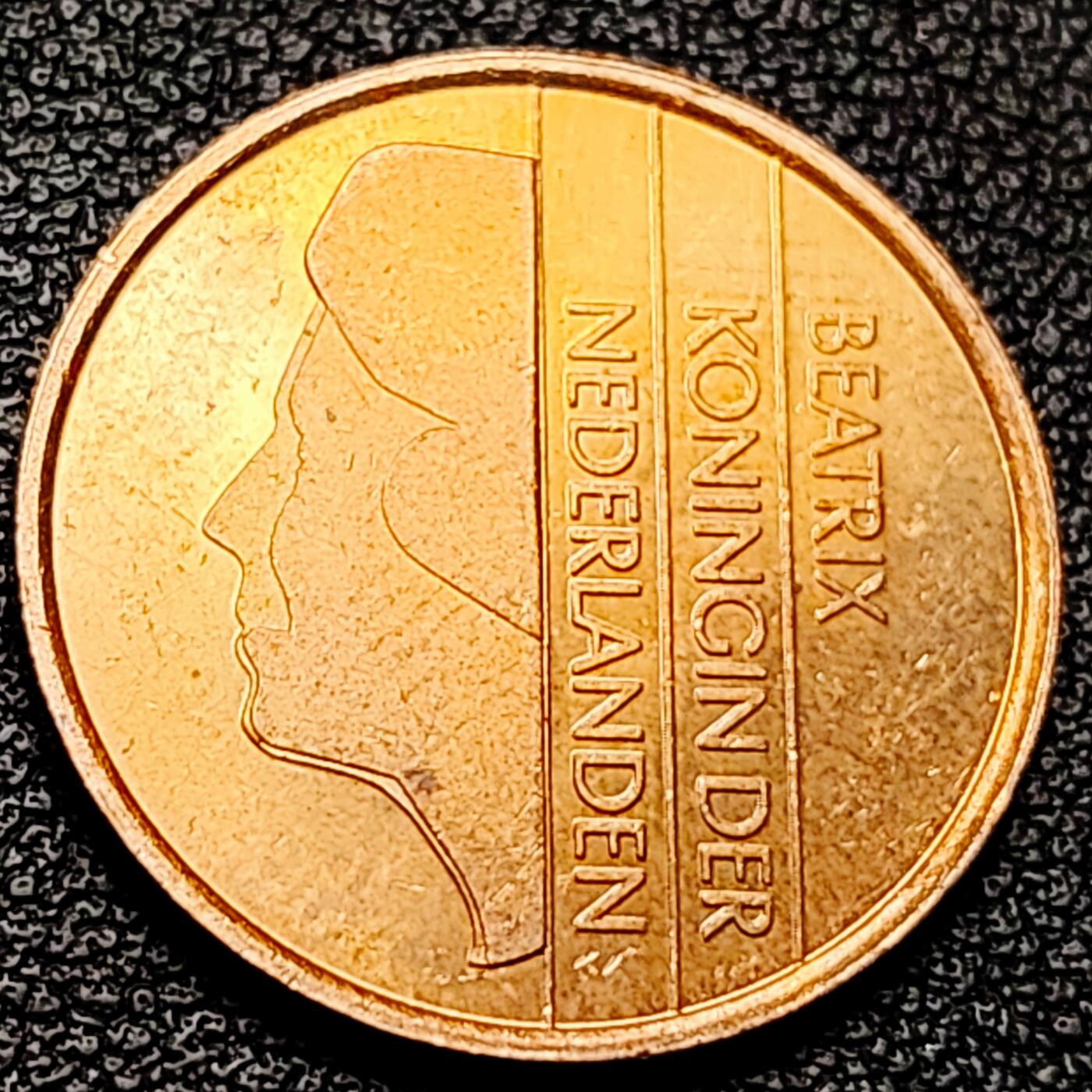 泉币菌-第215场-拍品多 请提前出价（工作最近较忙 发货不及时，望理解） 。