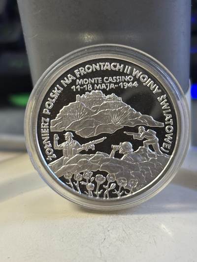 第194期拍卖 - 波兰1994年二战系列蒙特卡洛战役精制纪念银币，750银，16.5克