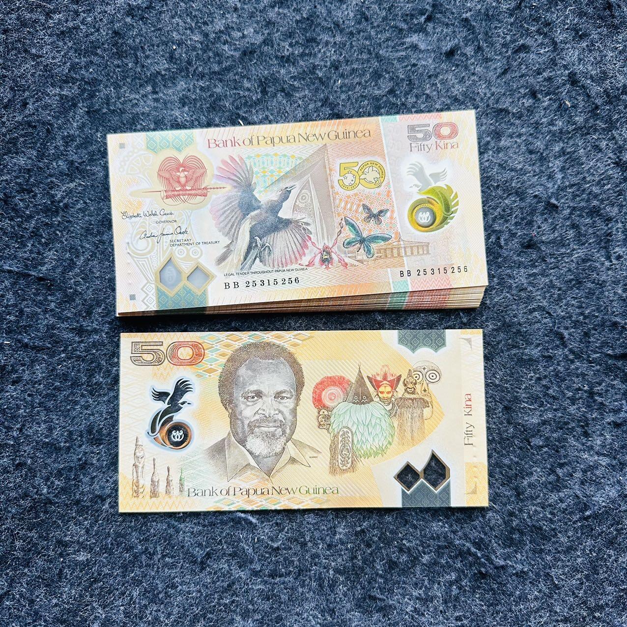 🇵🇬2608¥ ¥巴新2026年100基纳塑料钞，纪念巴新首位华裔总理/国父陈仲民先生，无47（周三发货）