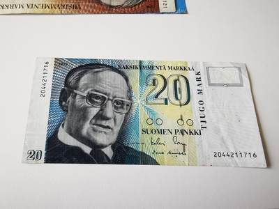 零零发流通品外国纸币拍卖 无佣金 - 芬兰20马克有小裂口