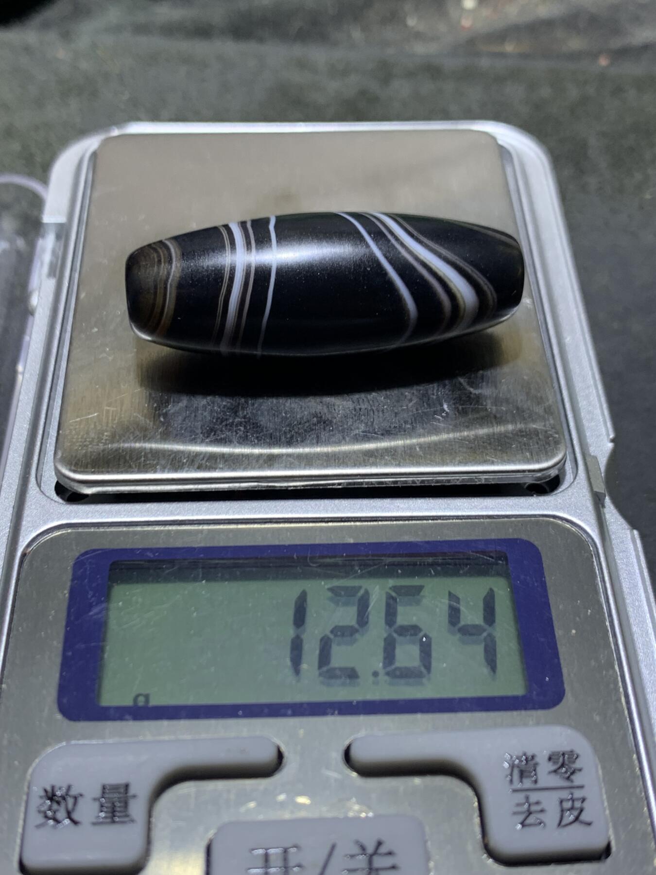 精美罕见一眼靠山图案千层纹药师玛瑙桶珠一个