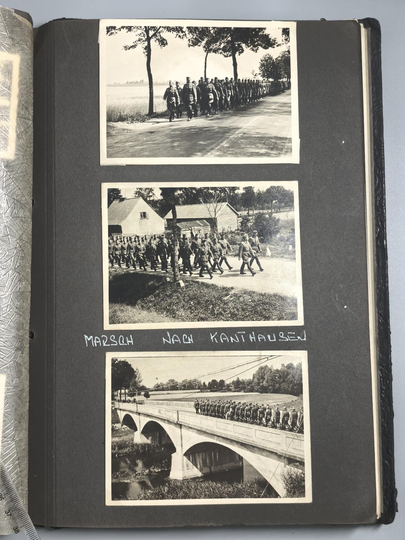 小驴勋章奖章收藏3月21日周六晚六点拍卖（珍爱和平，收藏战争，铭记历史，勿忘国耻，忠党爱国。有偿代拍，送拍规则在简介最后，参拍须阅读规则后再参拍，关系到运费包装发货时效真假辨别等关键信息，拍卖时不再发原图，看大图店主微信码在拍卖店铺介绍里）