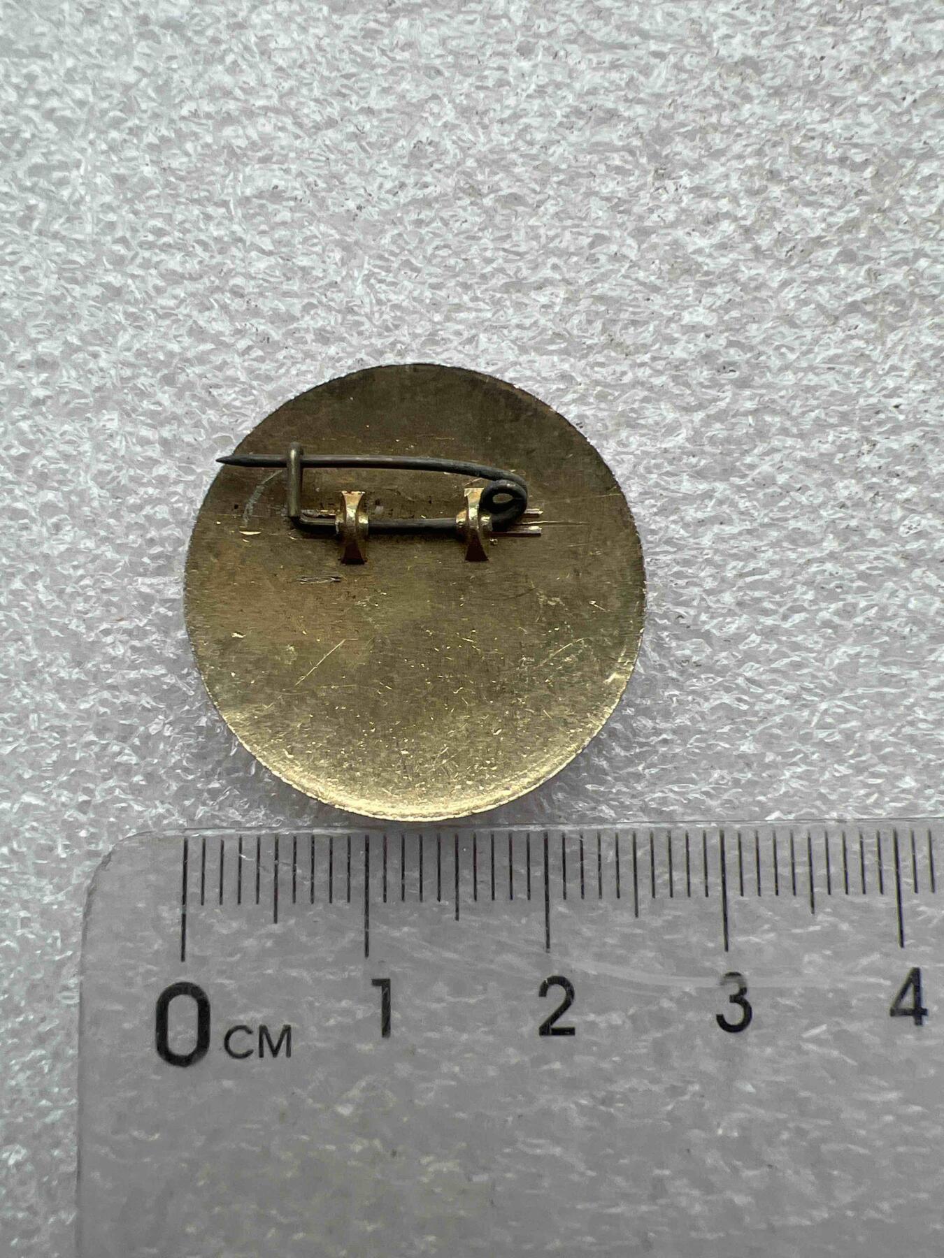 真品像章、纪念章 真品像章、纪念章