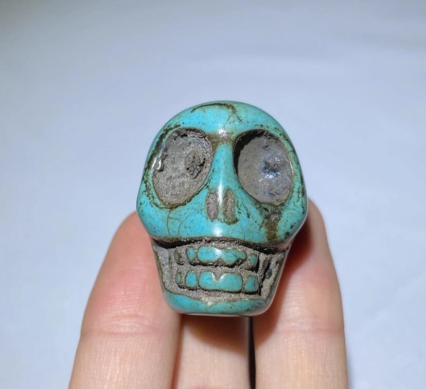 江南站杂件场 绿松石