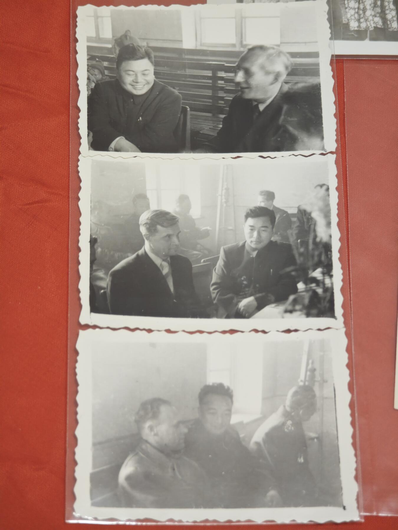 橙子收藏第六期  这是一组1957年中苏友好黄金时期的私人老照片与亲笔手札，林华和М. М-рин好友。是冷战初期中苏两国民间深度交往的鲜活实物见证，兼具史料价值与人文温度，为研究50年代中苏民间交流提供了珍贵的一手素材。