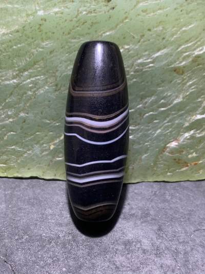 精美罕见一眼靠山图案千层纹药师玛瑙桶珠一个 - 精美罕见一眼靠山图案千层纹药师玛瑙桶珠一个