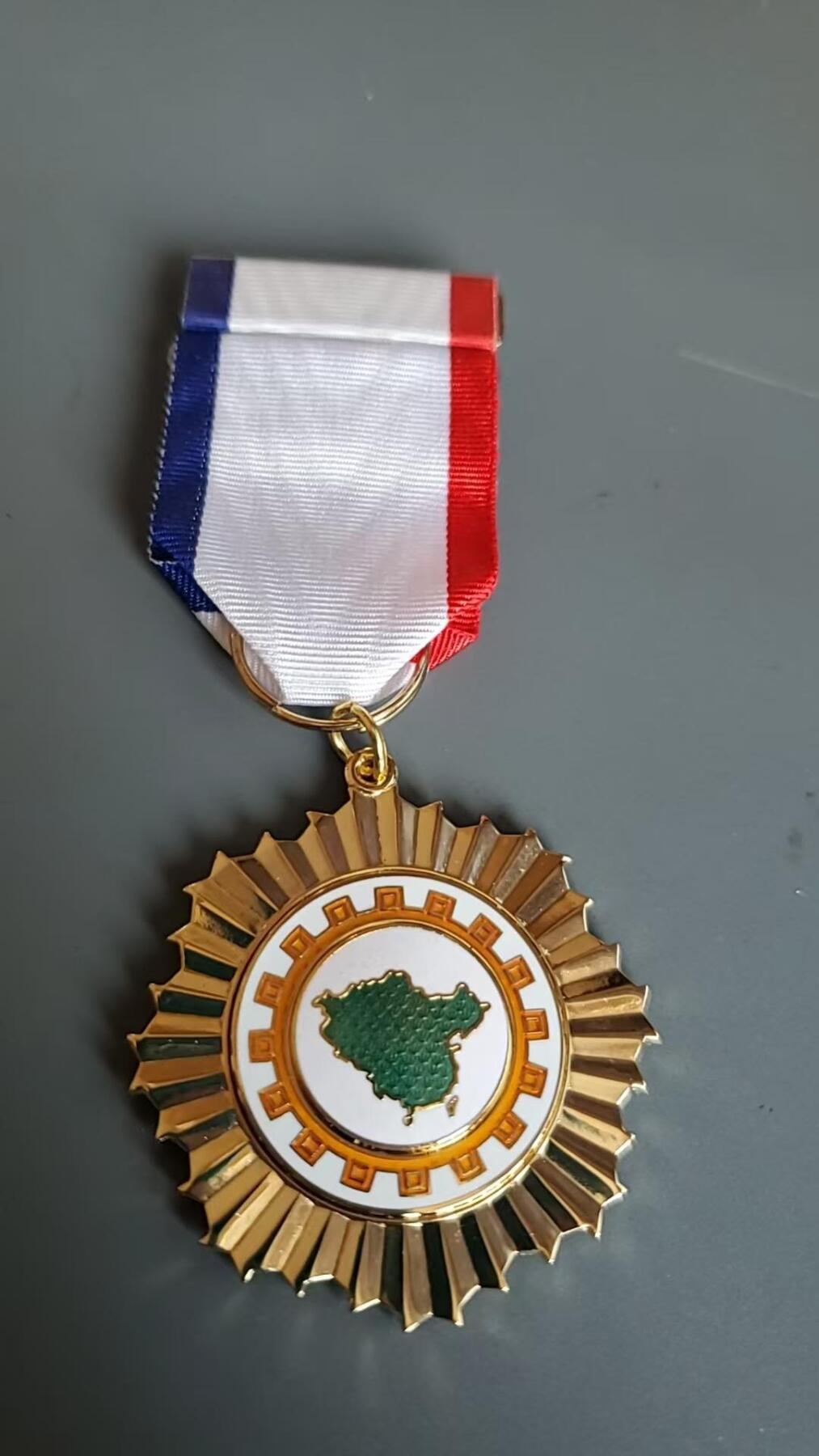 嘉宝良覃世界勋赏第25期拍卖 台湾金瓯甲种奖章