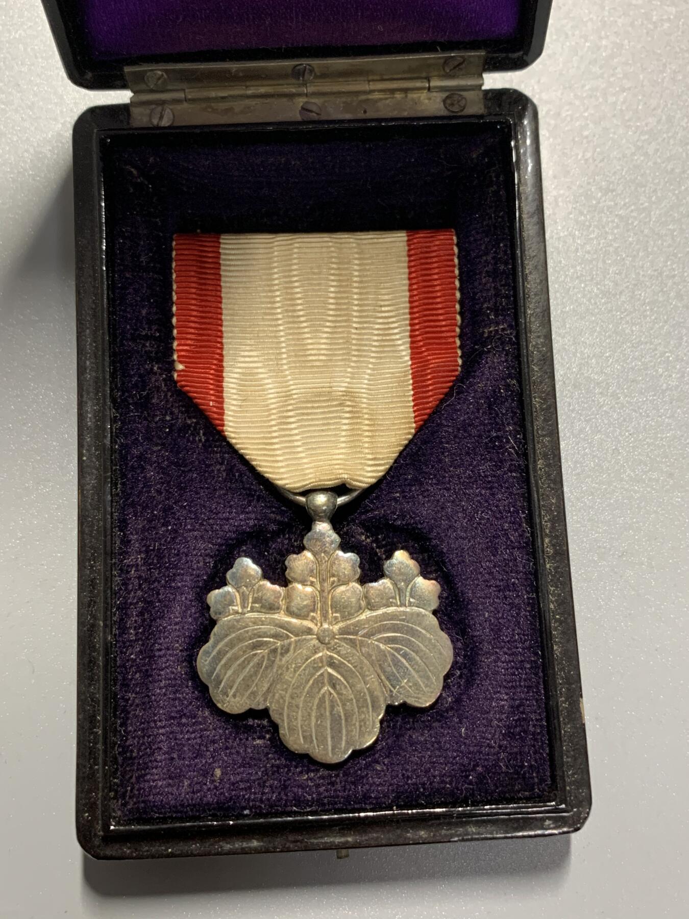 远东徽章小铺3月22日周日晚上9点结束 八等白叶