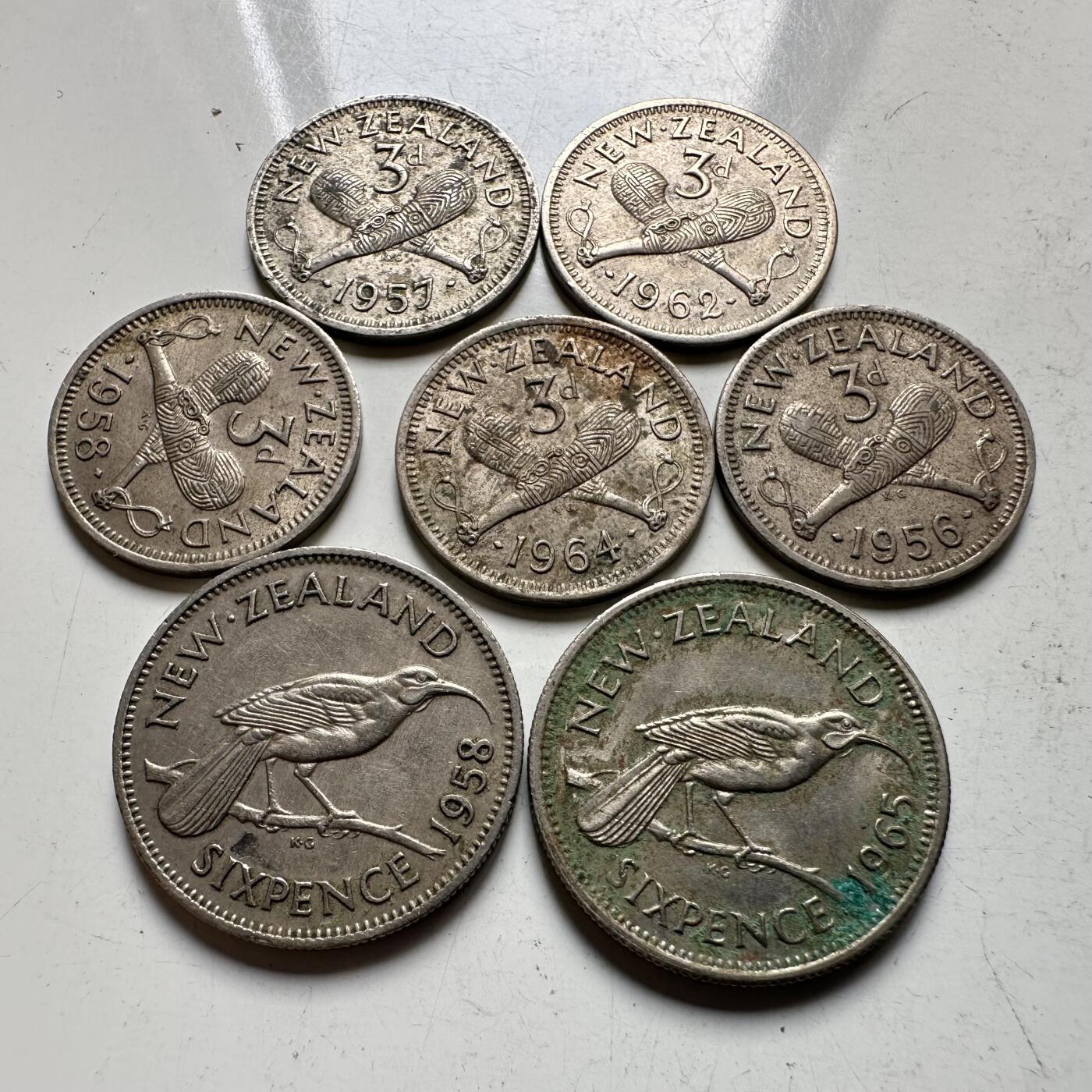 🌹外币初藏🌹🐯2026年第32场   每周二四六晚8️⃣点 接代拍 新西兰女王3-6便士一组7枚