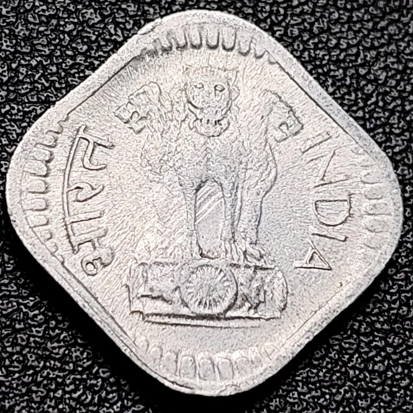 泉币菌-第215场-拍品多 请提前出价（工作最近较忙 发货不及时，望理解） 。