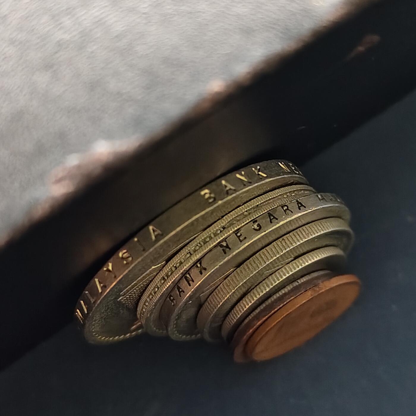 【全场包邮】纯粹捡漏拍514场 马来西亚1967-1988年首版大楼版8枚套币-含50分铭文边/安全边+1分磁性/非磁性2版本