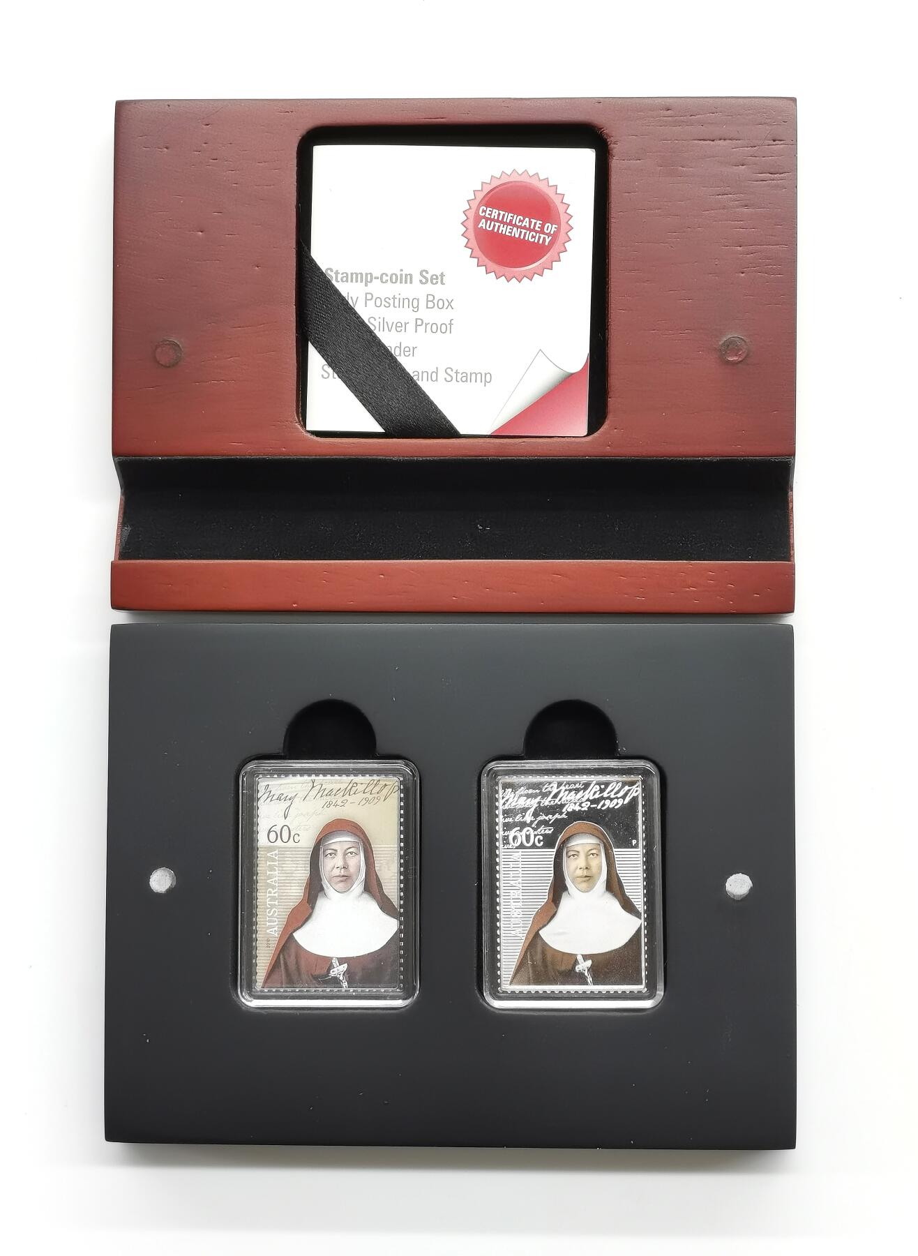 博洋堂世界钱币拍卖第165期（全场包邮） 澳大利亚2010年60分邮币套 玛丽·麦基洛普被封为圣人 1/2盎司999银 发行量：9千 盒证全 原价：澳元89.95