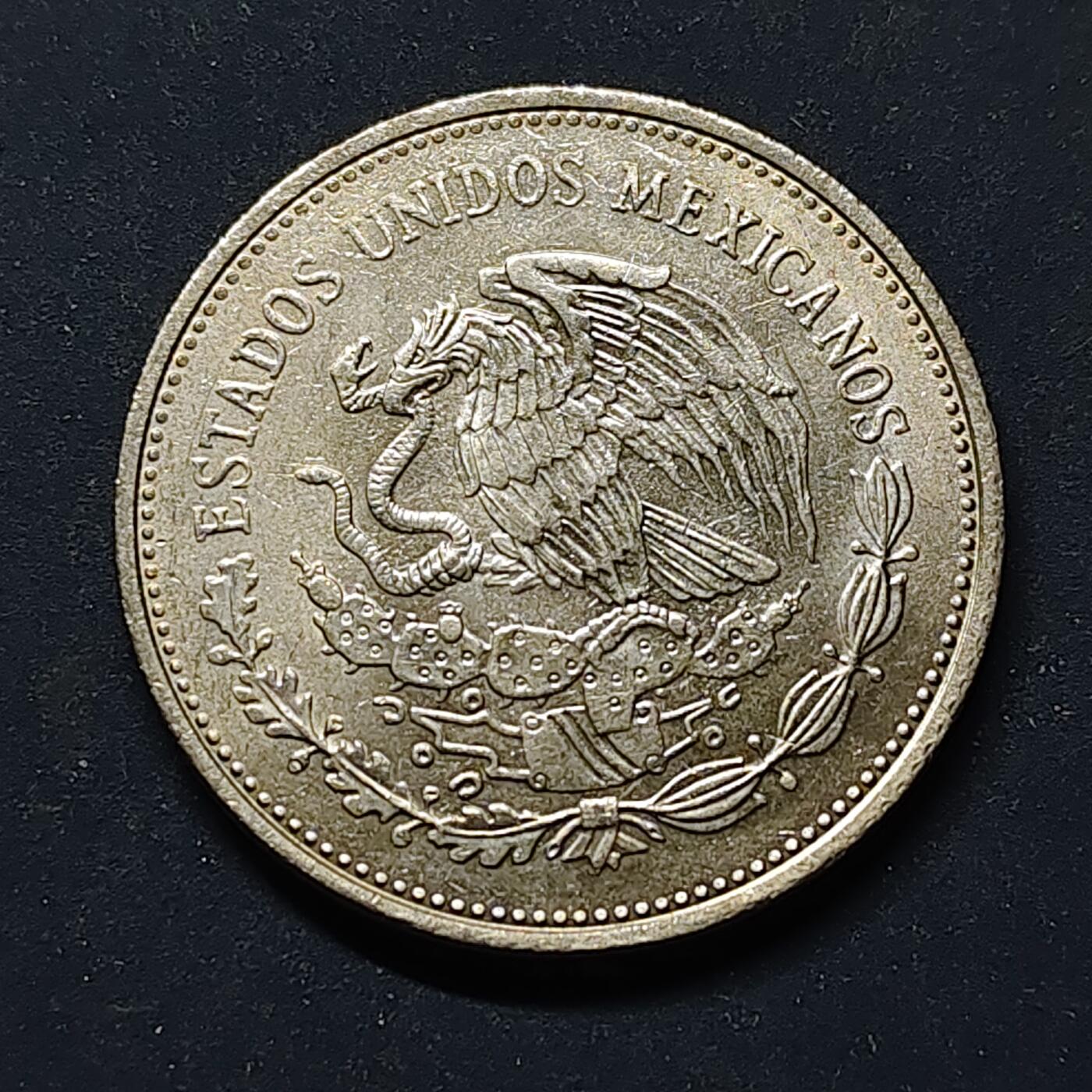 【全场包邮】纯粹捡漏拍514场 墨西哥1988年5000比索石油工业国有化50周年纪念币