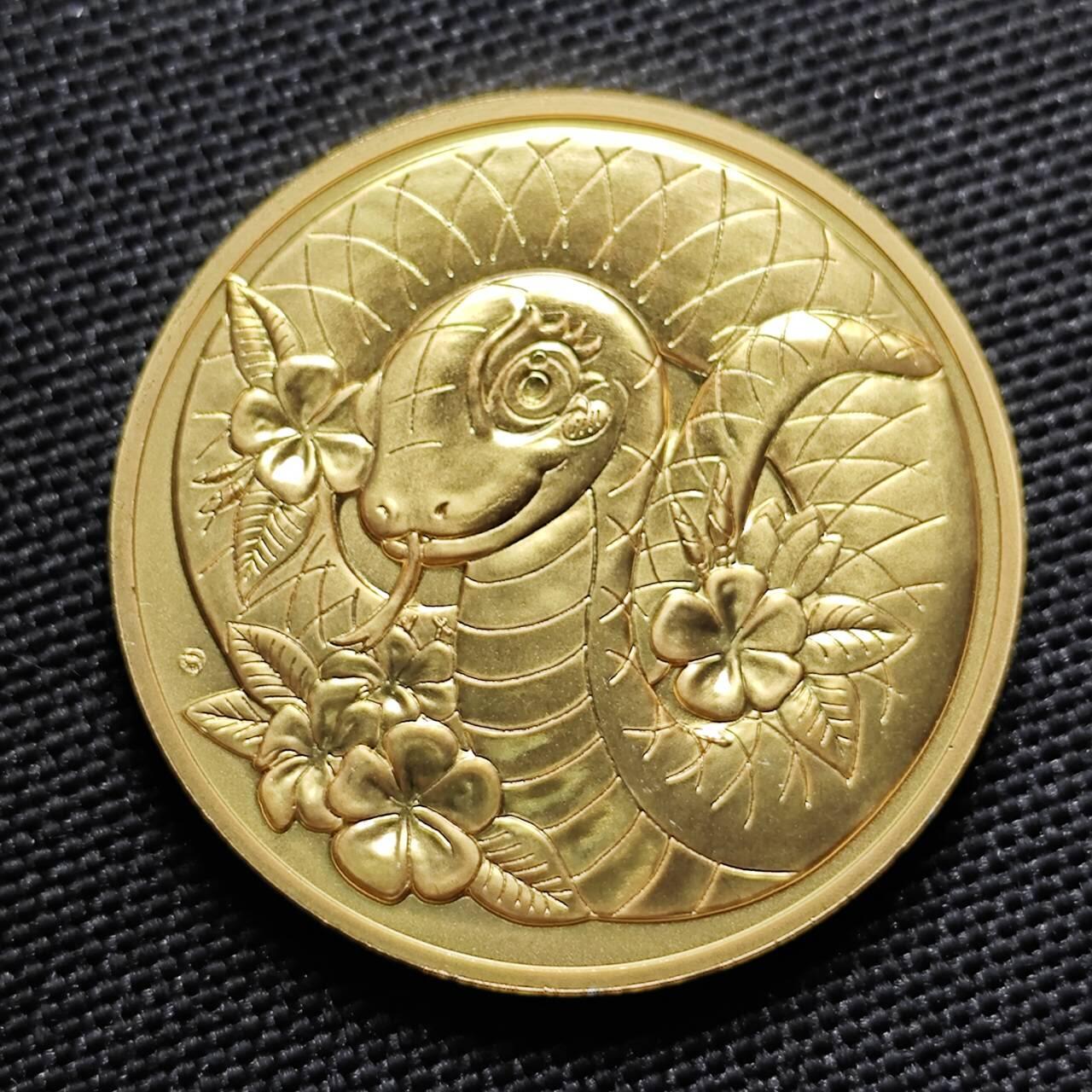 KK钱币收藏小铺   套币专场 2月预留时间 周末发货 2025蛇年泰国皇家造币厂 官方生肖纪念章 少见 镀金工艺