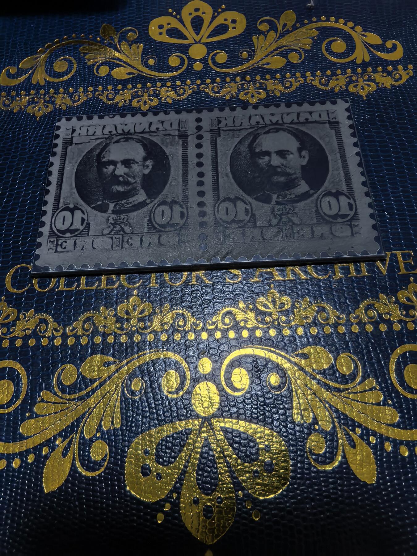 长老汇马年精选第十二场拍卖 1907丹麦弗雷德里希八世10欧尔邮票金属印模2个，84MMx48MM，很有意义