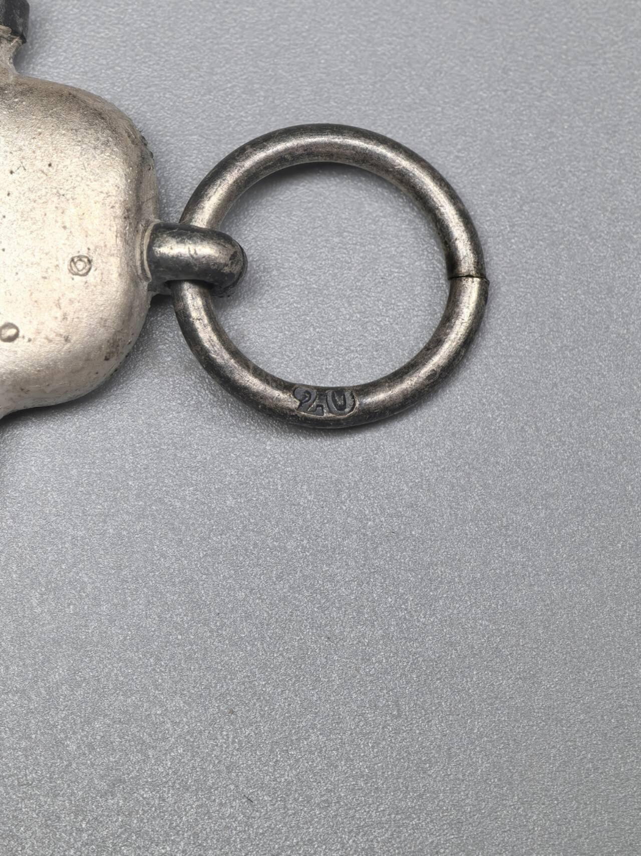 小驴勋章奖章收藏3月21日周六晚六点拍卖（珍爱和平，收藏战争，铭记历史，勿忘国耻，忠党爱国。有偿代拍，送拍规则在简介最后，参拍须阅读规则后再参拍，关系到运费包装发货时效真假辨别等关键信息，拍卖时不再发原图，看大图店主微信码在拍卖店铺介绍里） 德WWII东线冬季作战奖章带原纸袋